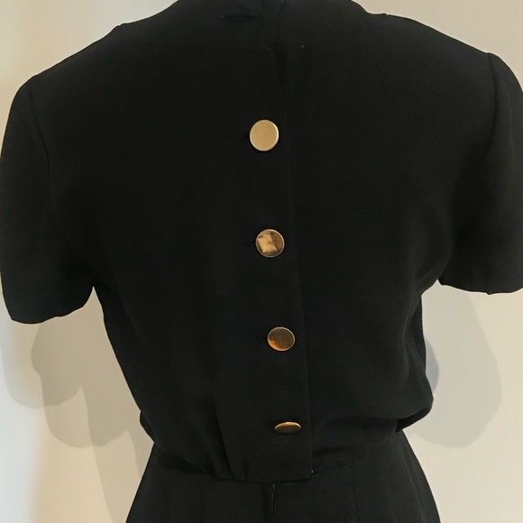 Vintage 1960s black dress with gold buttons - Picture 4 of 5